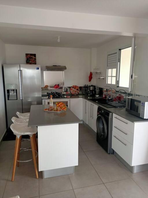 A 10Min De La Plage, Agreable Appartement Lumineux Le Robert Dış mekan fotoğraf